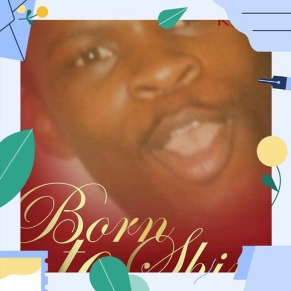 Meet your Posher, Kenneth - Picture 1 of 1